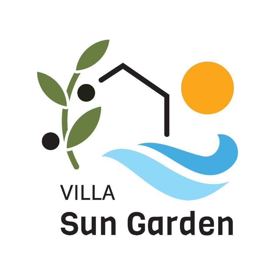 Villa Sun Garden - 4 Star Villa With Heated Swimming Pool, Quiet Bay, Bbq, 50M From The Sea Милна Екстер'єр фото